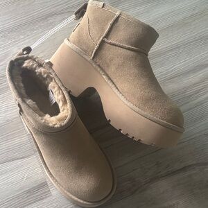 UGG Women's Beige Platform Winter Boots